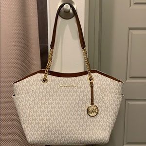 Michael Kors Signature Tote